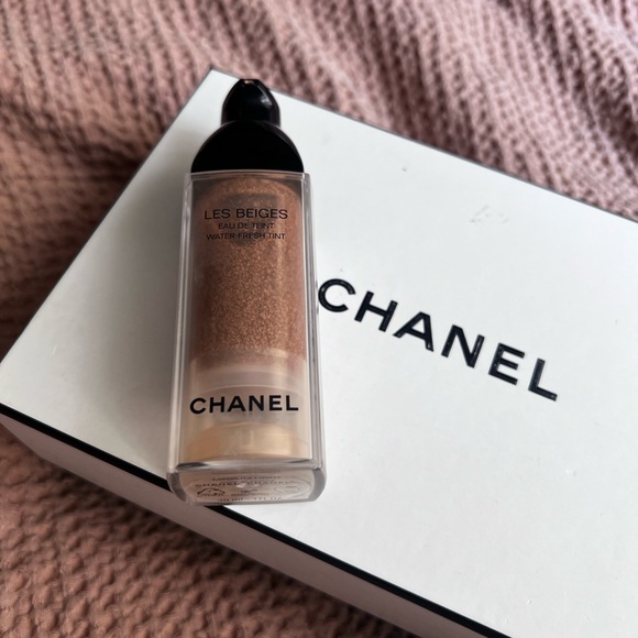 Chanel Les Beiges Water Fresh Tint - Picture 5 of 7